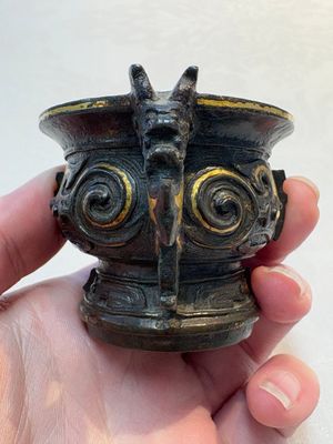A Chinese archaistic gold and silver-inlaid bronze miniature censer, Ming — photo 4