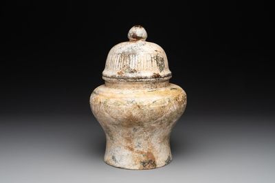 A Chinese archaistic jade vase and cover, 20th C.