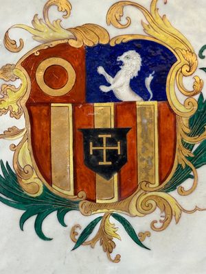 A Chinese armorial dish and a plate for the Dutch market with the arms of 'De Heere', Qianlong — photo 3
