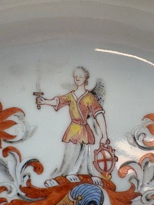 A Chinese armorial plate with the arms of Tuite impaling Stafford for the English market, Qianlong, ca. 1752 — 照片 6