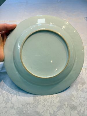 A Chinese armorial plate with the arms of Valckenier of Amsterdam for the Dutch market, Qianlong, ca. 1735–40 — 照片 17