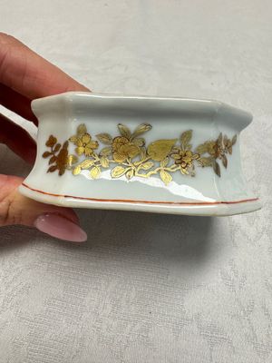 A Chinese armorial salt with the arms of Valckenier of Amsterdam for the Dutch market, Qianlong, ca. 1735–40 — photo 3
