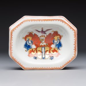A Chinese armorial salt with the arms of Valckenier of Amsterdam for the Dutch market, Qianlong, ca. 1735–40 — photo 8