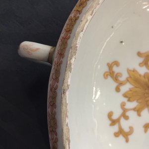 A Chinese armorial sauce boat and cover with Van Reverhorst coat of arms, Qianlong, ca. 1745 — photo 16