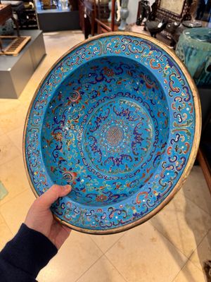 A Chinese Beijing enamel basin, Qianlong mark and of the period — photo 2