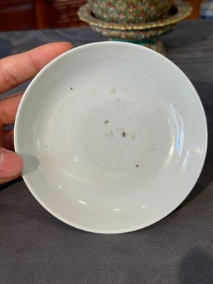 A Chinese Bencharong bowl, covered bowl and tazza for the Thai market, 19th C. — 照片 14