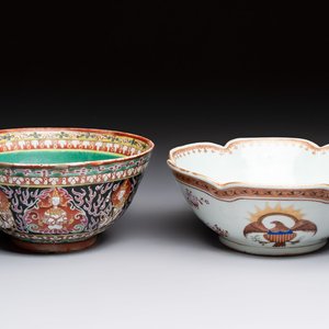 A Chinese Bencharong bowl for the Thai market and an export bowl for the American market, 19th C. — photo 1