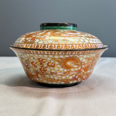 A Chinese Bencharong 'Dragons' bowl and cover for the Thai market — photo 4