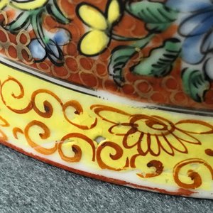 A Chinese Bencharong-style bowl and cover for the Thai market, 19th C. — photo 16
