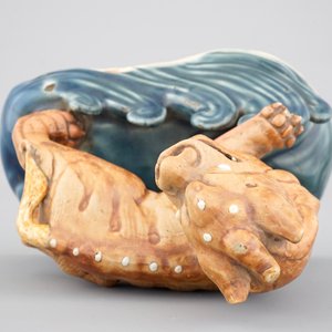 A Chinese biscuit porcelain figure of a Kylin, Qianlong, 18th C. — photo 6