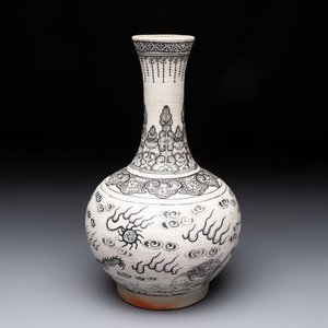 A Chinese black-enamelled biscuit 'Dragon' vase, Kangxi mark, 19th C. — photo 4