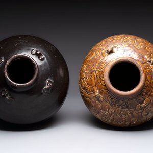 A Chinese black-glazed jar and a brown-glazed jar, Ming/Qing — 照片 5
