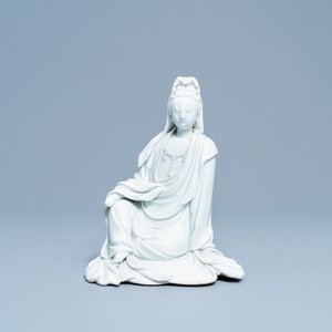 A Chinese blanc de Chine figure of Guanyin, seal mark, 19/20th C. — photo 2