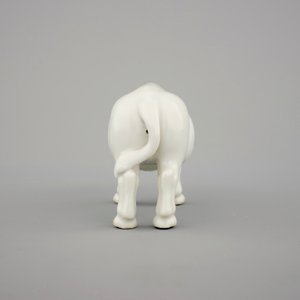 A Chinese blanc de Chine model of a water buffalo, 19th C. — photo 3