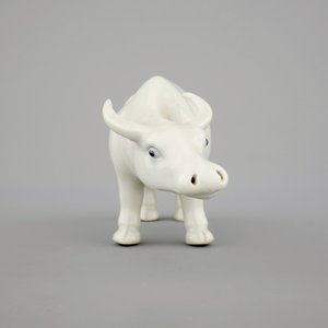 A Chinese blanc de Chine model of a water buffalo, 19th C. — photo 5