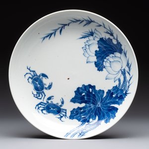 A Chinese 'Bleu de Hue' plate for the Vietnamese market, nội phủ thị nam 內府侍南 mark, 19th C. — 照片 1