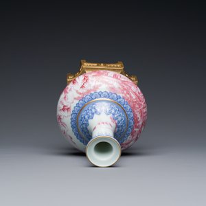 A Chinese blue-and-puce-enamelled bottle vase with a gilt bronze mount, 20th C. — photo 5