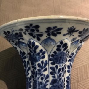 A Chinese blue and white 5-piece garniture, Kangxi — photo 16