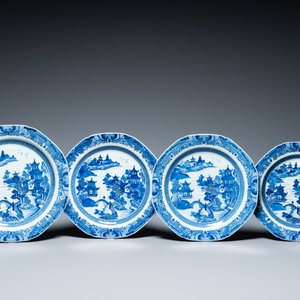 A Chinese blue and white 53-piece service, Qianlong — 照片 13