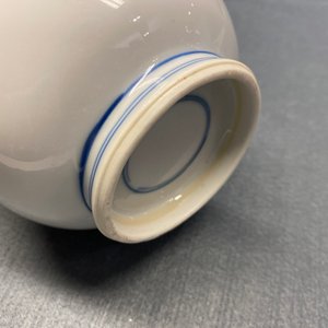 A Chinese blue and white 'antiquities' bottle vase, Kangxi — photo 15