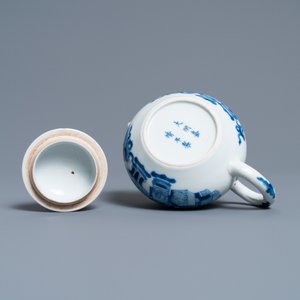 A Chinese blue and white 'antiquities' teapot and cover, Jiajing mark, Kangxi — photo 7