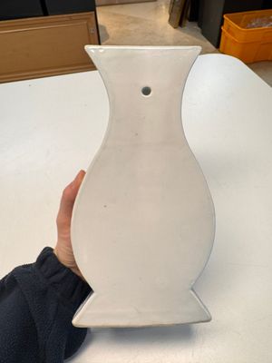 A Chinese blue and white 'Antiquities' wall vase, Kangxi — photo 8