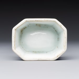 A Chinese blue and white 'Arbour' salt after Cornelis Pronk, Qianlong — photo 9