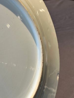 A Chinese blue and white armorial dish with an alliance coat of arms, Qianlong — 照片 8