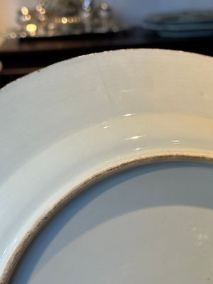 A Chinese blue and white armorial dish with an alliance coat of arms, Qianlong — 照片 9