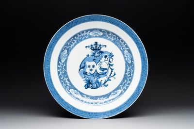 A Chinese blue and white armorial 'Marchant and Gallart accollé' dish for the Dutch market, Qianlong