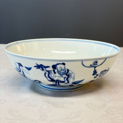 A Chinese blue and white 'Ba Xian Zhu Shou 八仙祝壽' bowl — photo 1