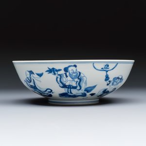A Chinese blue and white 'Ba Xian Zhu Shou 八仙祝壽' bowl — photo 2