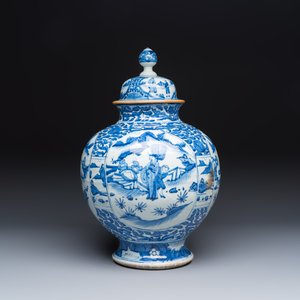 A Chinese blue and white baluster vase and cover with narrative design — photo 3
