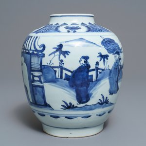 A Chinese blue and white baluster vase, Wanli/Tianqi — photo 4