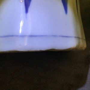 A Chinese blue and white baluster vase with figural design, Transitional period — photo 31