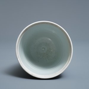 A Chinese blue and white beaker after a European silver model, Kangxi — photo 5