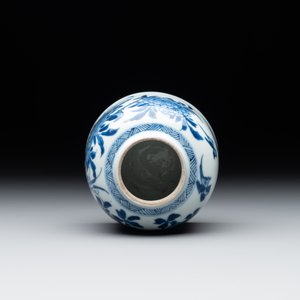 A Chinese blue and white bell-shaped water pot with birds among flowering branches, Kangxi — photo 5