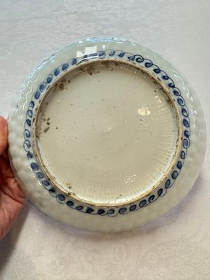 A Chinese blue and white 'Bird of Prey' plate, Wanli — photo 7