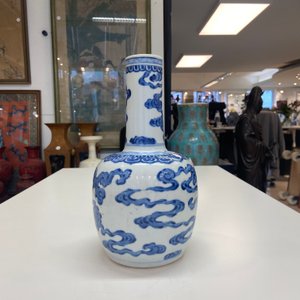 A Chinese blue and white 'Bleu de Hue' bottle vase for the Vietnamese market, Kangxi — 照片 22
