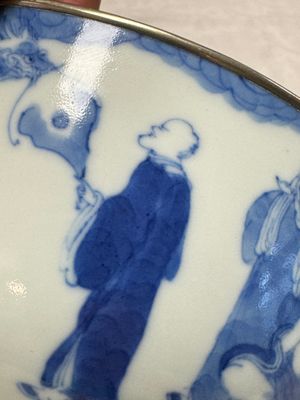 A Chinese blue and white 'Bleu de Hue' bowl with eighteen luohan — photo 5