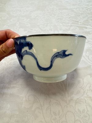 A Chinese blue and white 'Bleu de Hue' bowl with mythical beasts, Nguyen 阮 mark, 19th C. — 照片 2