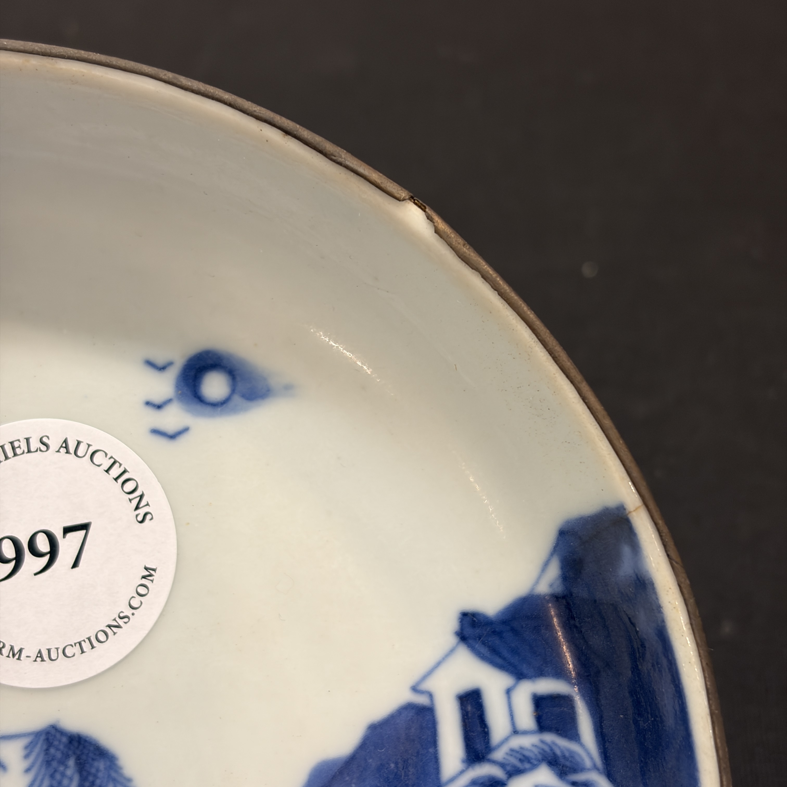 A Chinese blue and white 'Bleu de Hue' plate for the Vietnamese market, chơi ngọc 玩玉 mark, 19th C. — foto 13
