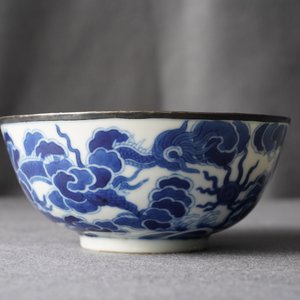 A Chinese blue and white 'Bleu de Hue' Vietnamese imperial bowl, Thieu Tri mark, 19th C. — 照片 10