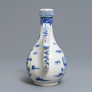A Chinese blue and white 'Bleu de Hue' Vietnamese market jug, 19th C. — 照片 2