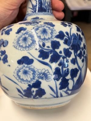 A Chinese blue and white bottle-shaped huqqa base with floral design for the Islamic market, Kangxi — 照片 8