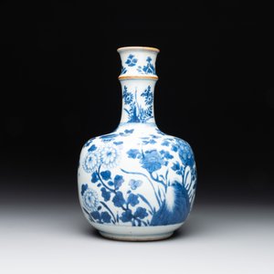 A Chinese blue and white bottle-shaped huqqa base with floral design for the Islamic market, Kangxi — 照片 4