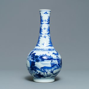 A Chinese blue and white bottle vase, Transitional period — photo 4