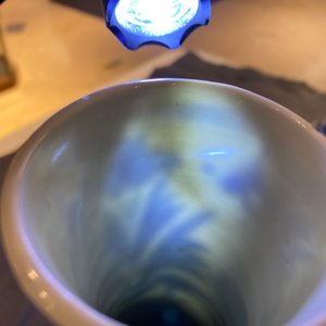 A Chinese blue and white bottle vase, Transitional period — photo 9