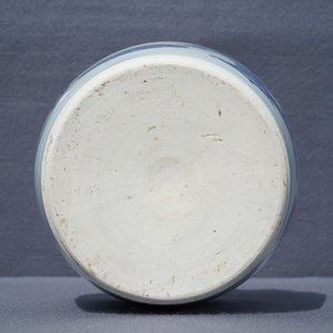 A Chinese blue and white bottle vase with inscription, Transitional period — 照片 11