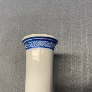 A Chinese blue and white bottle vase with riders on horseback, Kangxi — 照片 7